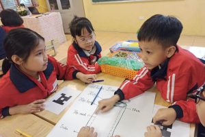 Học sinh tiểu học Hà Nội hào hứng với giờ học giáo dục STEM