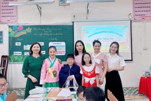 Lan tỏa ngọn lửa yêu nghề qua Hội giảng khối 5 năm học 2025-2026