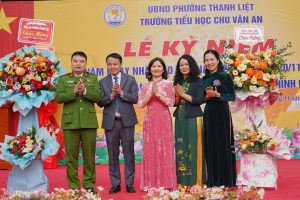 LỄ KỶ NIỆM 43 NĂM NGÀY NHÀ GIÁO VIỆT NAM 20/11  VÀ ĐÓN NHẬN BẰNG KHEN THỦ TƯỚNG CHÍNH PHỦ