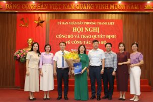 NGƯỜI THUYỀN TRƯỞNG TẬN TÂM VIẾT TIẾP HÀNH TRÌNH HẠNH PHÚC DƯỚI MÁI TRƯỜNG TIỂU HỌC  CHU VĂN AN
